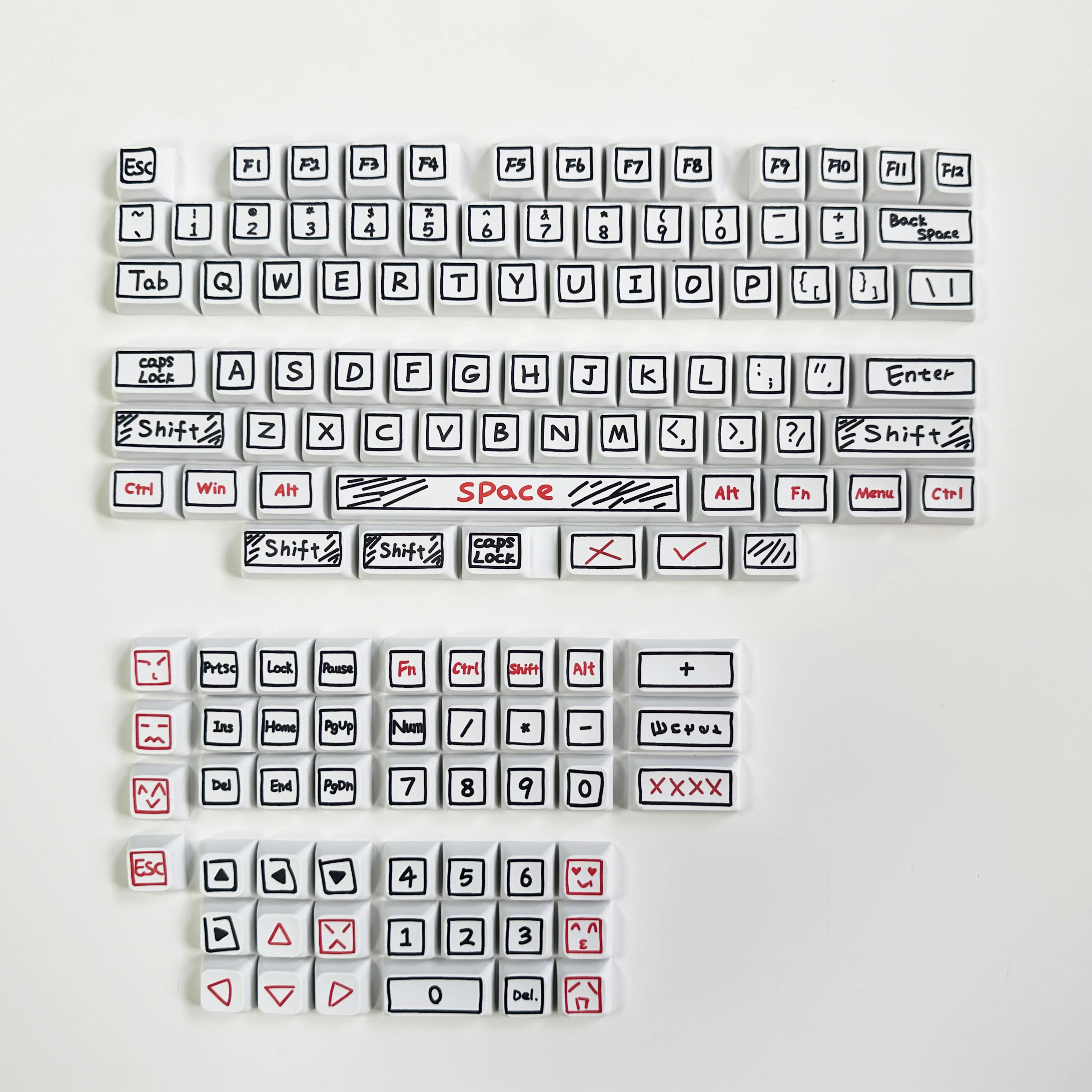 125 Keys XDA Profile Graffiti  - Gaming Keyboard Ergo 리뷰 및 가격