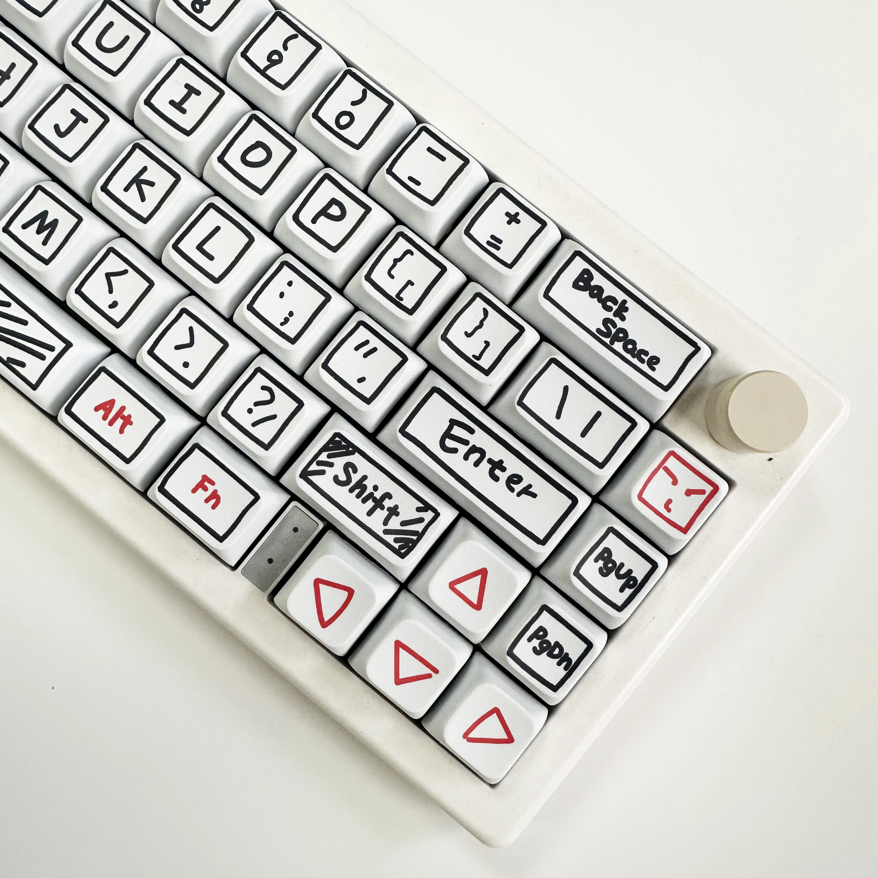 125 Keys XDA Profile Graffiti  - Gaming Keyboard Ergo 리뷰 및 가격