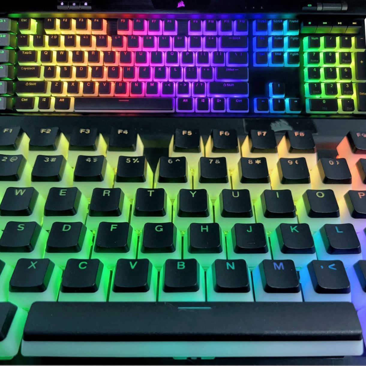 Translucent Corsair Pudding Ke - Gaming Keyboard Corsair 리뷰 및 가격